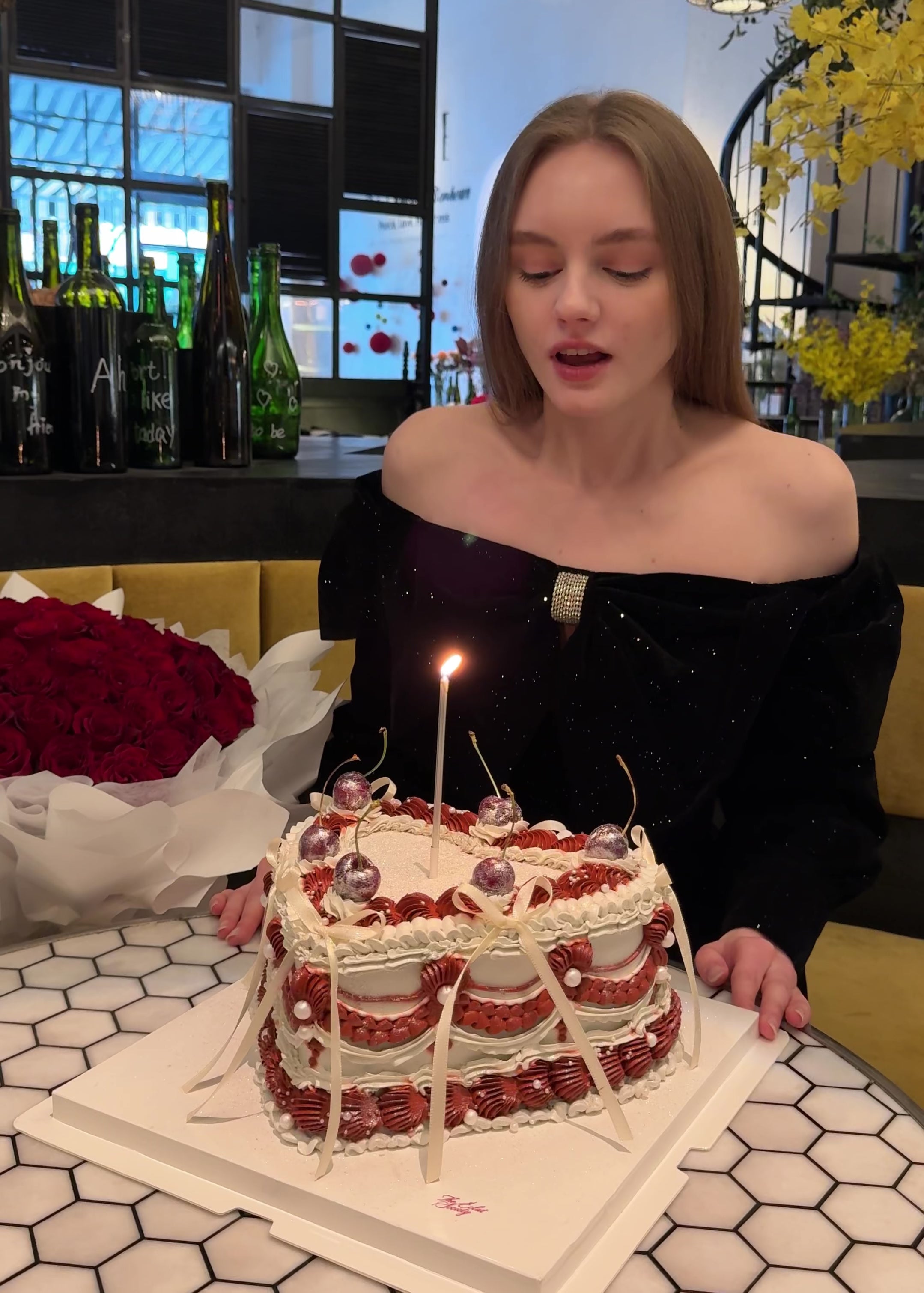 Load video: The Enchanted Cherry Heart with Shimmer Powder